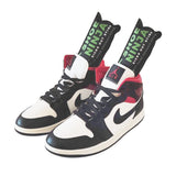 Fresh Feet: How to Use Natural Activated Charcoal to Combat Teenager's Sneaker Odor